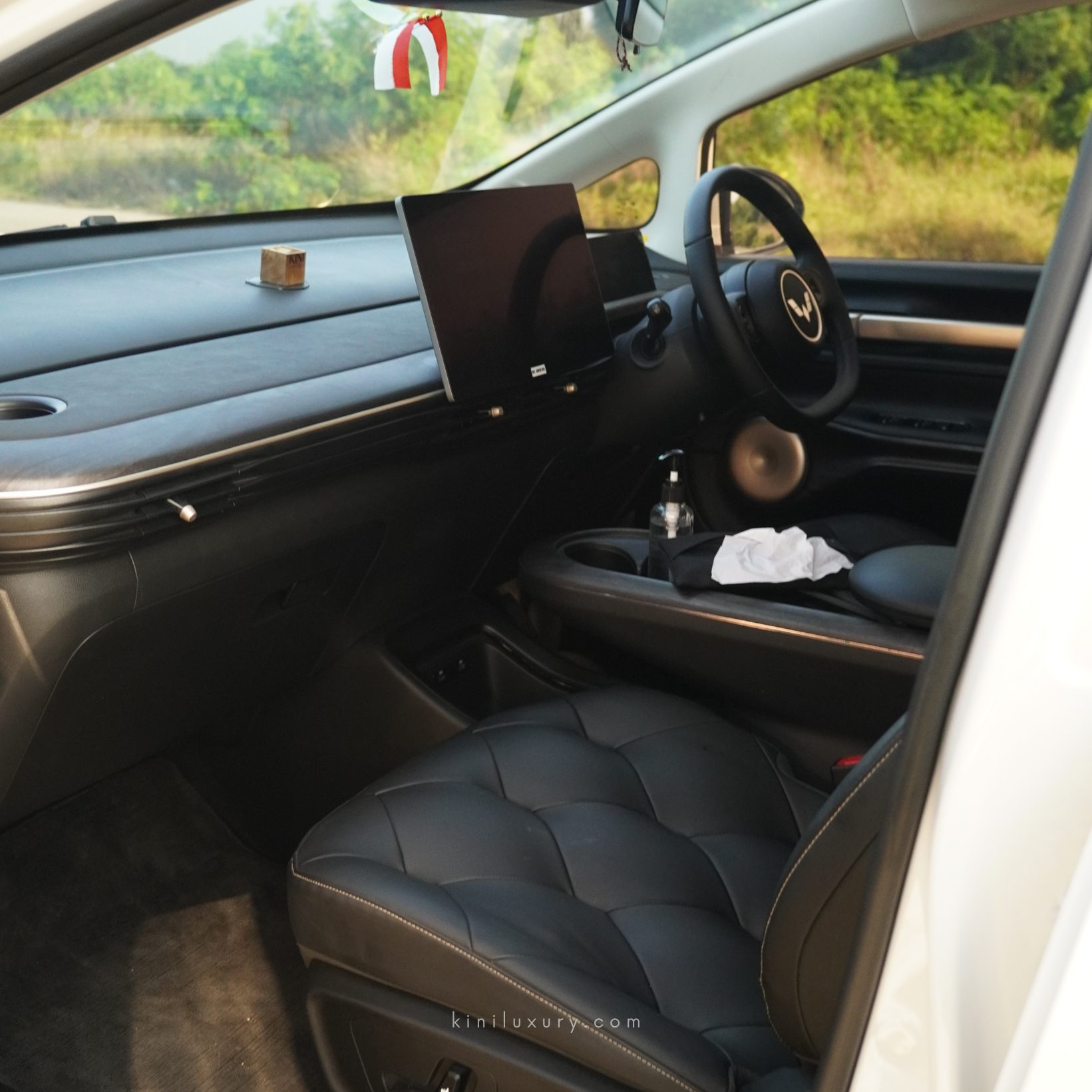Wuling Cloud Pro EV — 9