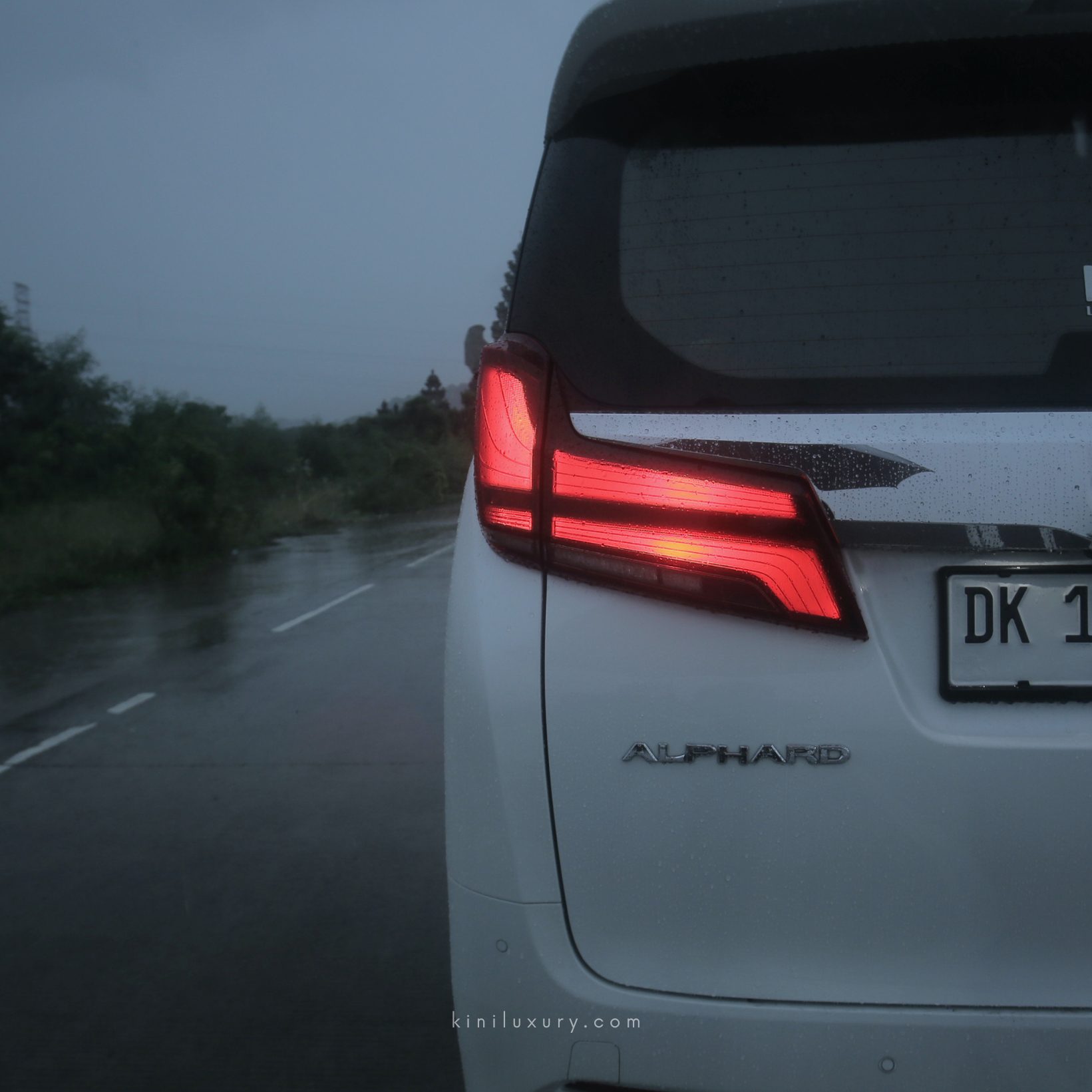 Toyota Alphard Facelift — 5